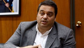 Se debe consensuar una reforma laboral