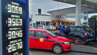 Las naftas y el gasoil subieron otro 5% esta madrugada