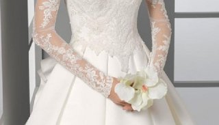 Se apareció vestida de novia en el casamiento de su amante