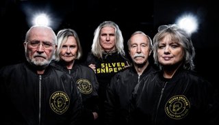 "Silver Snipers" sorprenden en los torneos de videosjuegos