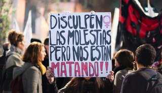 Repararán económicamente a hijos de víctimas de femicidios