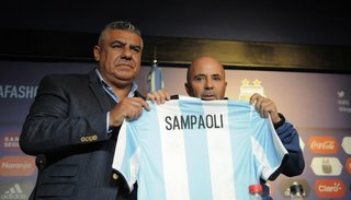 Sampaoli sigue siendo el técnico de la Selección