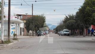Maniataron y golpearon a una mujer de 65 años para robarle