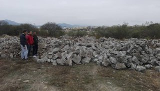 Denuncian que los escombros de Salta capital son arrojados en Vaqueros