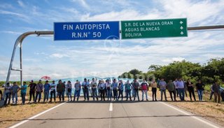 La autopista de la ruta 50 ya está rota y se estrenó hace dos meses