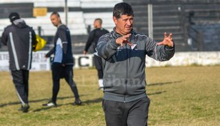 Ramón Apaza: “Se la vamos a hacer difícil a River, no vamos a regalar nada”