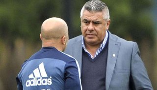 La AFA negó charlas con algún entrenador