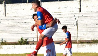 Cachorros quiere volar alto en el anual