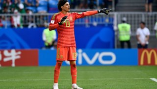 Boca busca arquero y Memo Ochoa está en la mira