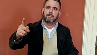 Detuvieron a un periodista acreditado en Casa Rosada que tenía pedido de captura