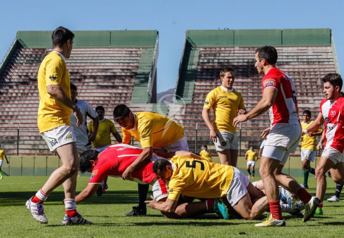 Infernales le puso libertad a sus ganas de jugar al rugby. Foto: Andrés Mansilla. Infernales le puso libertad a sus ganas de jugar al rugby. Foto: Andrés Mansilla.