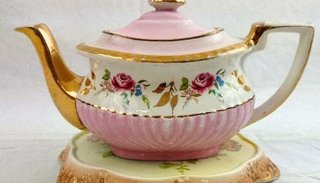 "El virus del SIDA atraviesa la porcelana", dijo Albino y estallaron los memes