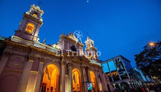 Obligan a trabajadores estatales a participar de una misa en la Catedral