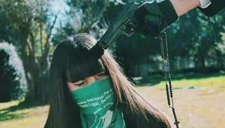 Sancionan 5 días al docente que posteó que hay que "prenderles fuego" a las mujeres a favor del aborto