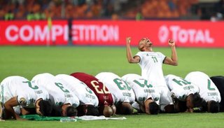 Argelia derrotó a Senegal y e coronó campeón de la Copa Africa