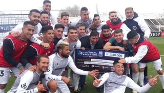 Real Pilar dio otro batacazo y eliminó al pirata