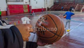 El básquet local cumplió y disfrutó hasta donde pudo