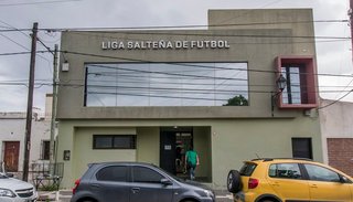 Urgente reunión de presidentes en la Liga Salteña
