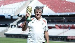 Fillol, el “autodidacta del arco” cumple hoy los 70 años