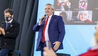 Fernández: "Para septiembre estaremos todos vacunados"