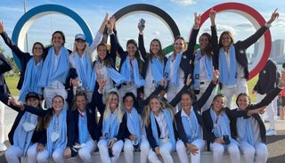 Las Leonas debutan mañana, con una salteña