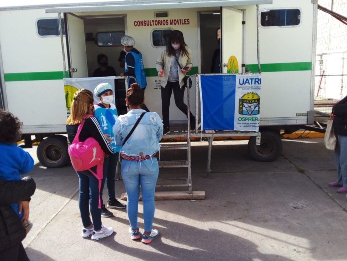 Vacunación en móvil UATRE Vacunación en móvil UATRE