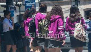 Educación descarta  la vuelta a clases sin  burbujas,  pero los privados insisten