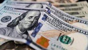 El dólar blue bajó $5 desde el lunes y se posicionó en los $180