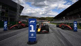Verstappen ganó la sprint y buscará el triunfo en Austria