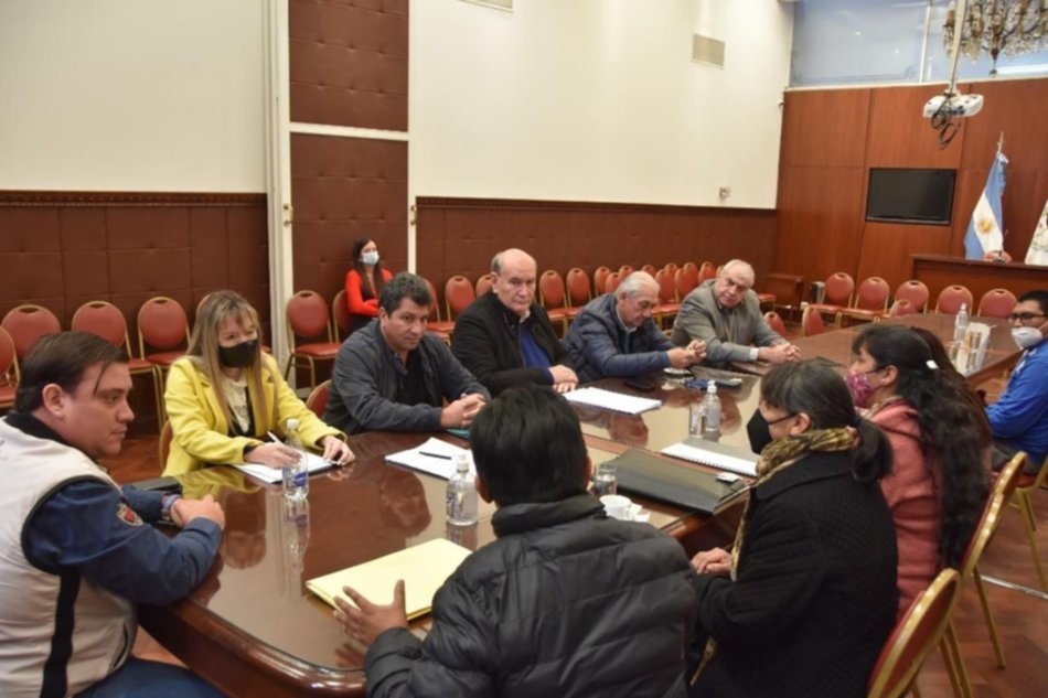 Estudian la construcción de una pista de aprendizaje de manejo en la provincia - Estudian la construcción de una pista de aprendizaje de manejo en la provincia
