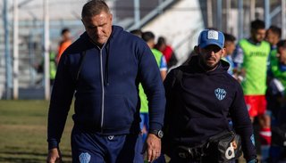 Sialle, autocrítico y preocupado por falta de rebeldía en el albo