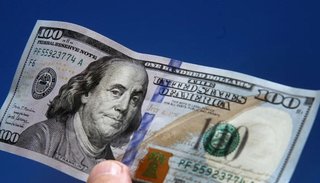 Dólar hoy: Fuerte baja en el Dólar Blue que retrocedió $11