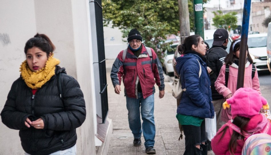 El frío continúa hasta el jueves y con posibles lloviznas