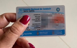 Otra vez sube el precio para renovar el carné de conducir en Salta: por 5 años se deberá abonar casi $38 mil 