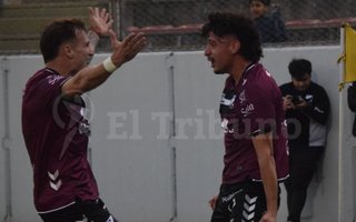 VIDEO. Central Norte goleó a Defensores Unidos De Zárate y se alejó de los últimos puestos