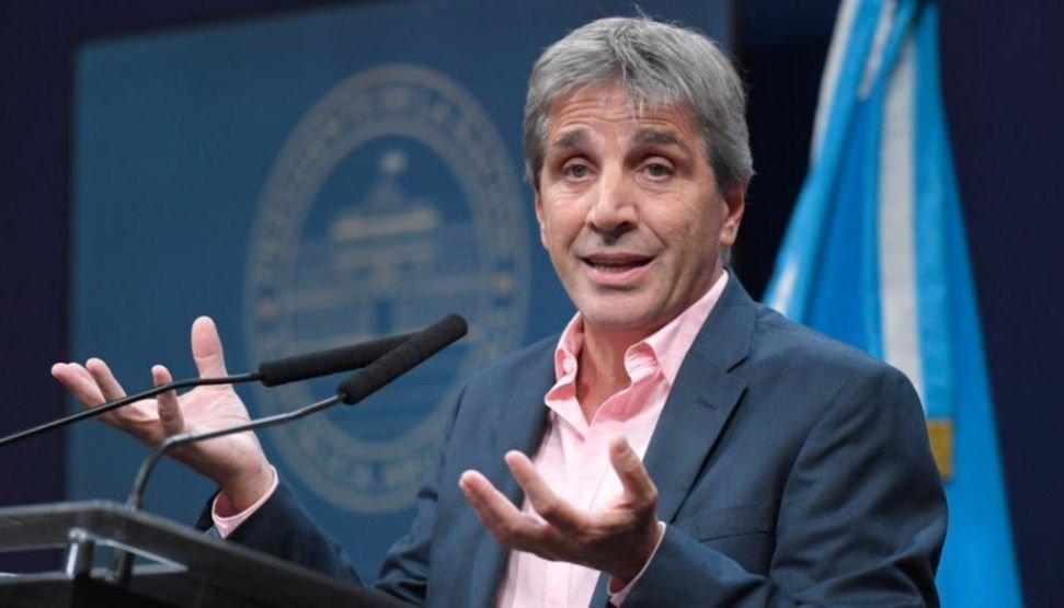 Caputo aseguró que la jubilación promedio es de $900.000 y que un buen porcentaje supera el $1.000.000