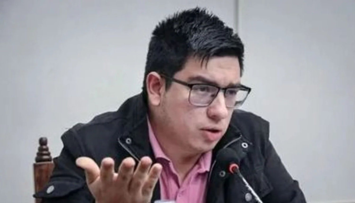 Secuestran los celulares del concejal Pablo López