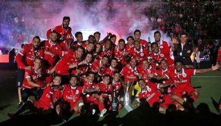 Benfica, con Cervi y Salvio, ganó la Supercopa de Portugal