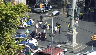 Entre los heridos en el atentado en Barcelona hay dos argentinos