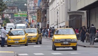 Taxistas rechazan la incorporación de Uber