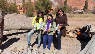 Lanzan en Purmamarca la campaña de ecoladrillos