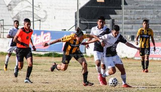 Central Norte y Camioneros Argentinos clasificados