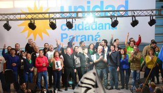 Kicillof lanzó Unidad Ciudadana en Paraná