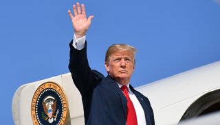 Trump dijo que su hijo se reunió con Rusia