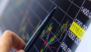 El riesgo país superó los 700 puntos y hubo fuerte baja en bonos