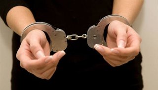 Mujer robó un celular y lo ofreció por las redes sociales: la detuvieron