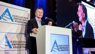 Macri pidió terminar con las conductas "mafiosas"