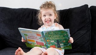 Quién es Ophelia, la niña de tres años que es más inteligente que Einstein y Hawking