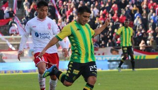 Aldosivi derrotó a Huracán en Mar del Plata