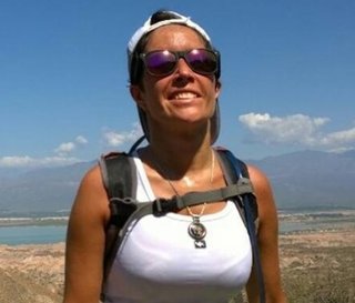 Una mujer hacía trekking y murió tras caer en un precipicio